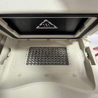 Bio-Rad T100 Thermal Cycler image 0